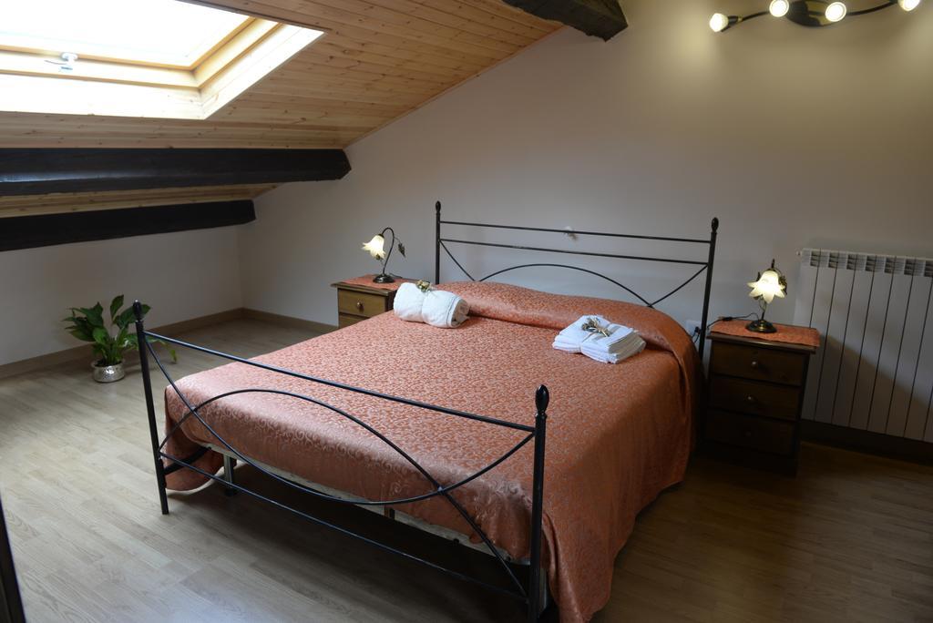 B&B San Leonardo Mascali Dış mekan fotoğraf