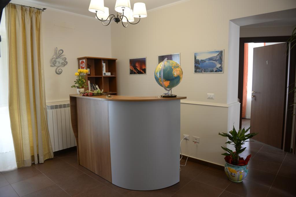 B&B San Leonardo Mascali Dış mekan fotoğraf