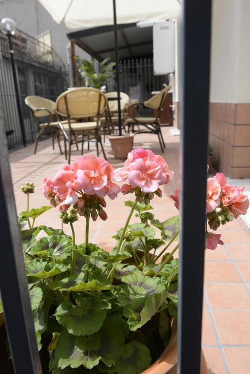 B&B San Leonardo Mascali Dış mekan fotoğraf